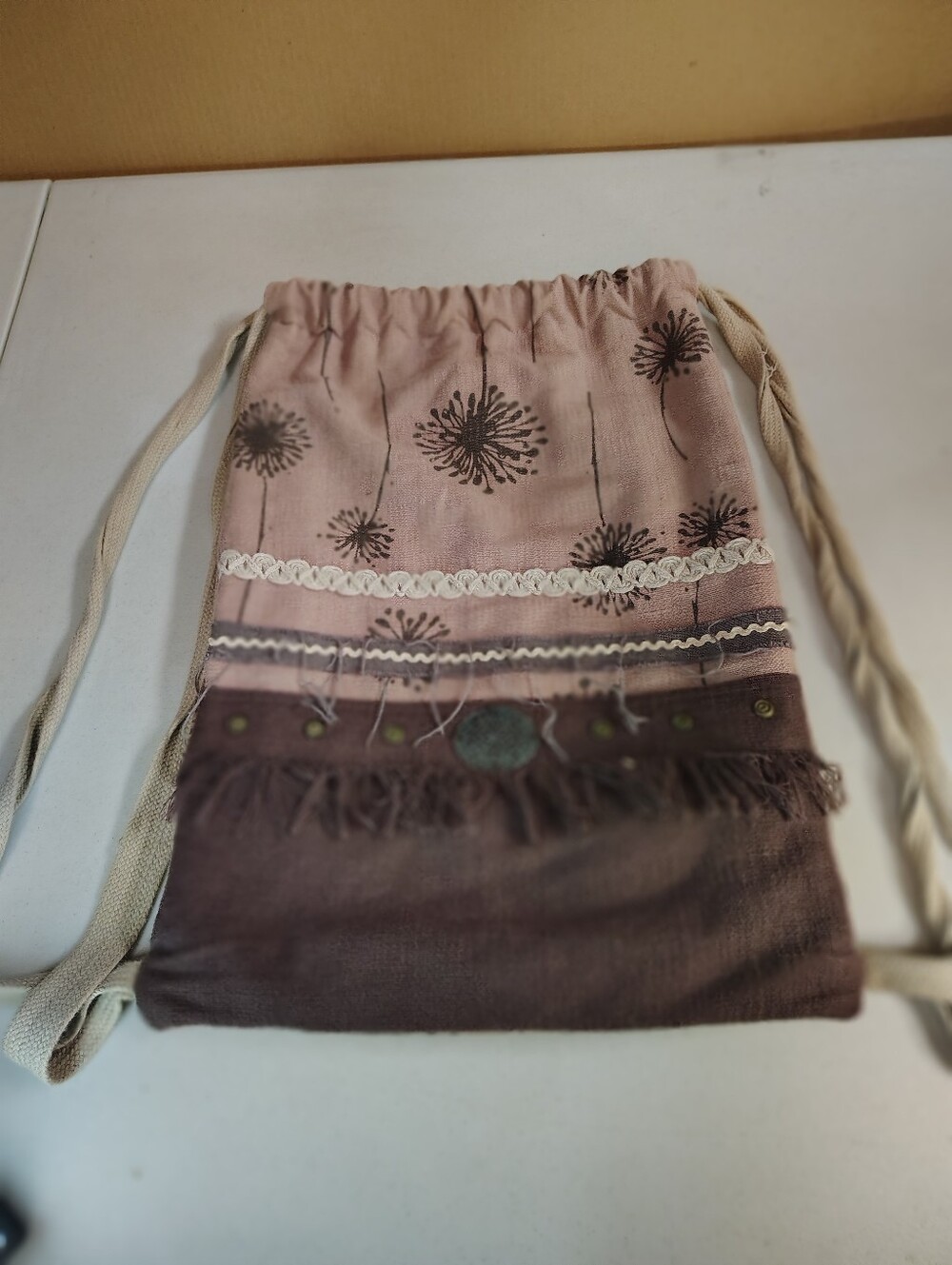 VO-HO Boho Dandelion Drawstring Backpack – Mauve & Chocolate Cotton Linen Cinch - Picture 3 of 14